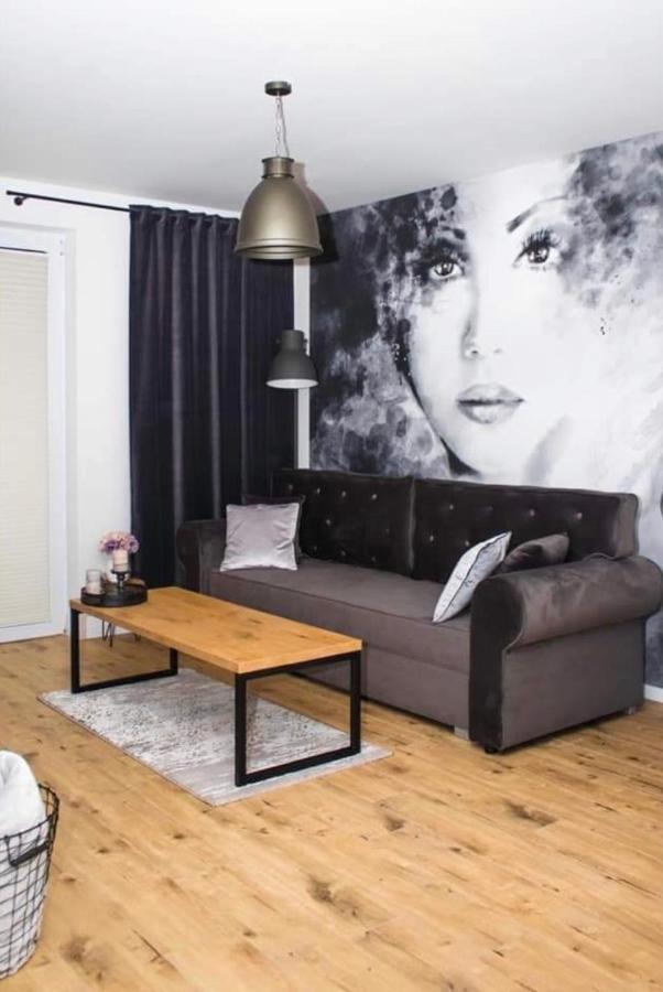 Apartament Diva ミエルノ エクステリア 写真